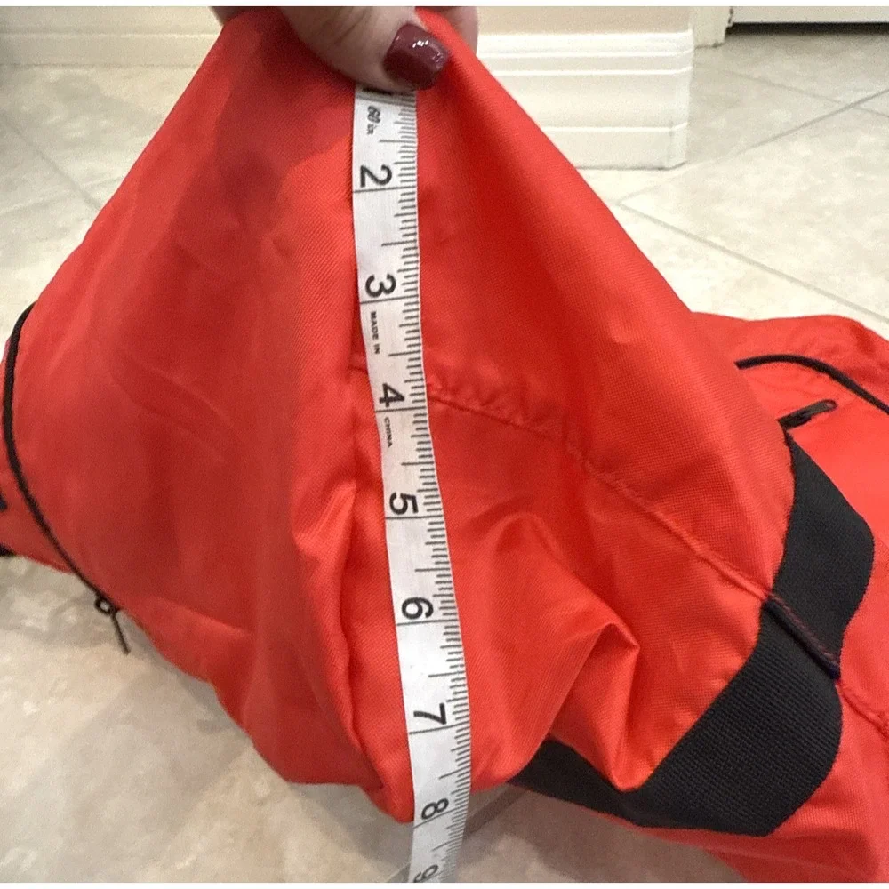 Universal Studios‎ Red Large Duffle Bag Gym Travel Shoulder Strap Nylon Pockets